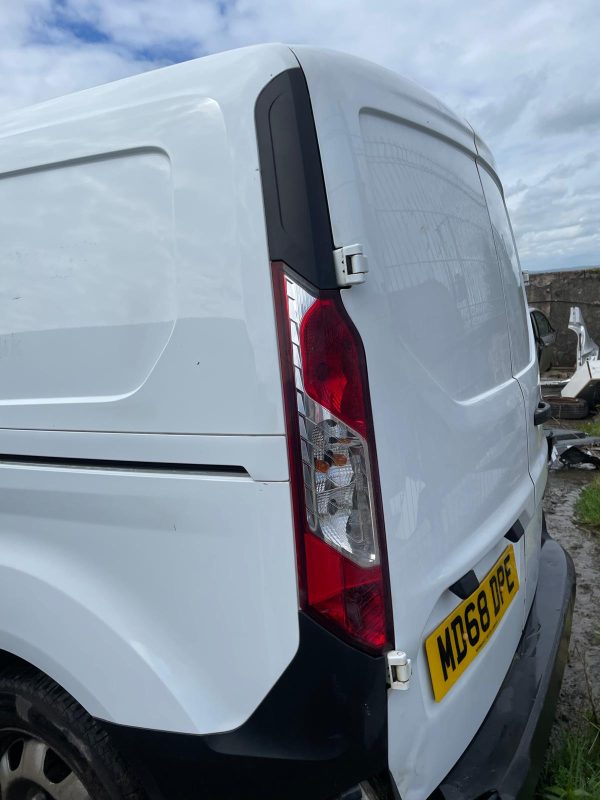 2018 TRANSIT CONNECT TDCI - Image 6