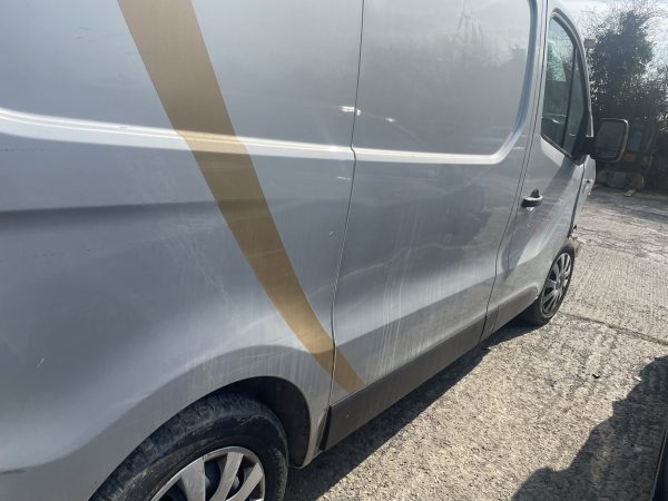2019 VIVARO CDTI - Image 7