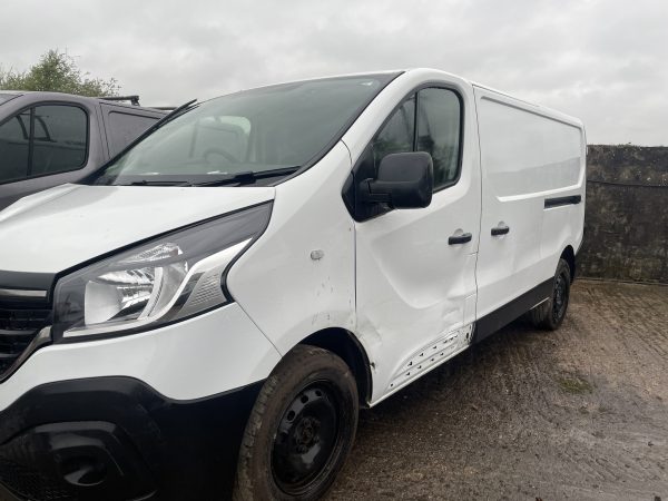 2021 TRAFIC 2.0 DCI - Image 4