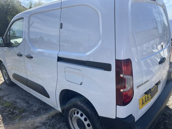 2023 BERLINGO HDI - Image 2