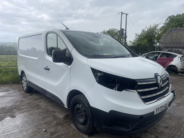 2022 RENAULT TRAFIC DCI - Image 2