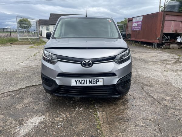 2021 TOYOTA PROACE HDI