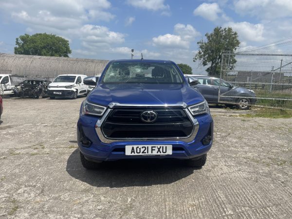 2021 TOYOTA HILUX INVINCIBLE D4D