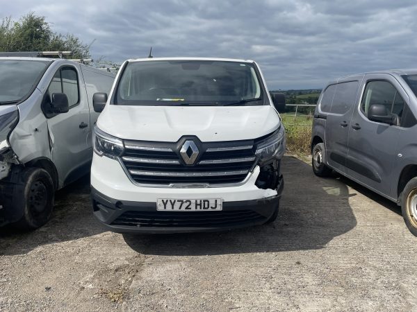 2022 RENAULT TRAFIC DCI