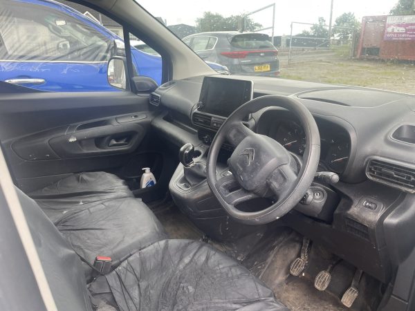 2019 CITROEN BERLINGO HDI - Image 6