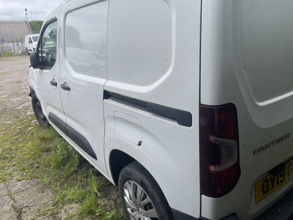 2019 PEUGEOT PARTNER 1.6 HDI - Image 6