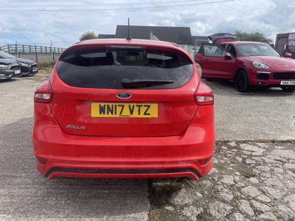 2017 FOCUS ST-LINE  1.5 TDCI - Image 5