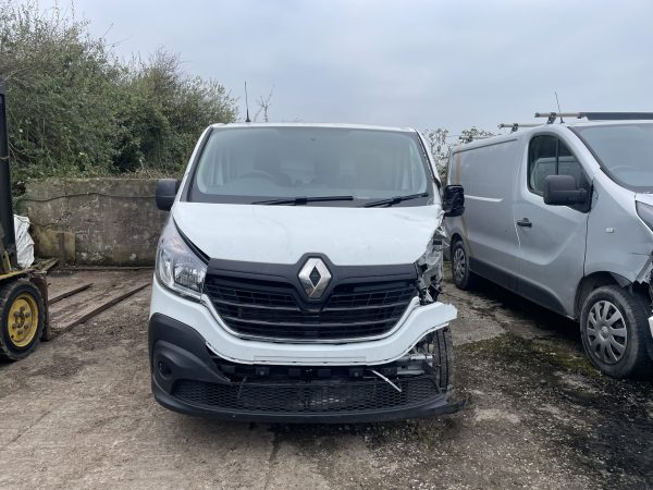 2021 RENAULT TRAFIC DCI