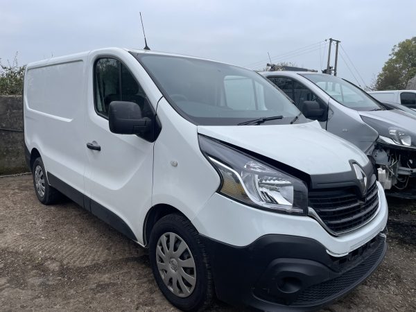 2021 RENAULT TRAFIC DCI - Image 2